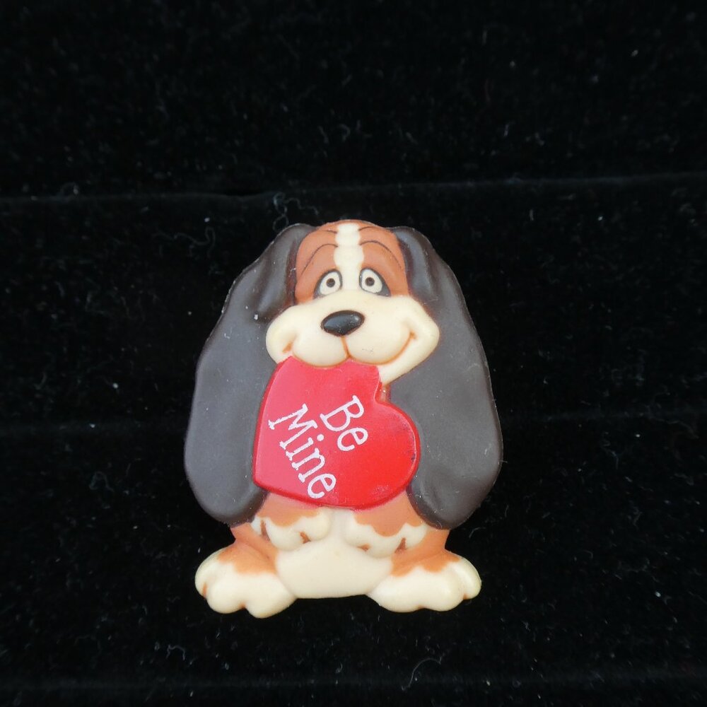 Valentines Day Heart Puppy Pin Vintage 1986 Hallmark